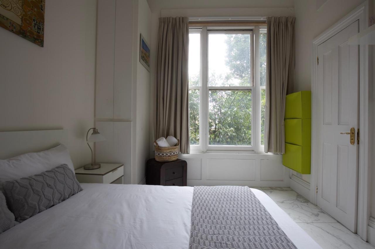 Large 2 Beds Flat Overlooking Clapham Common Park London Ngoại thất bức ảnh